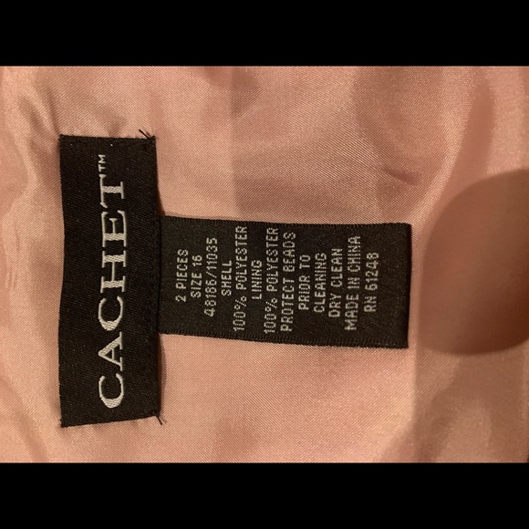 Seize 16 Cachet pink gown - Picture 5 of 5
